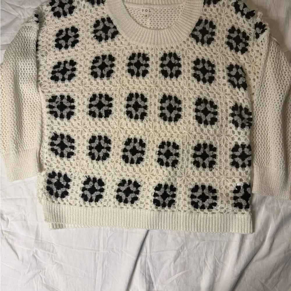 POL Black and Cream Patterned Sweater size S oversized casual y2k college core‎